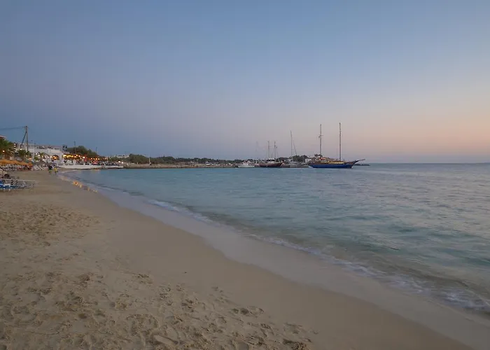 Elena Agia Anna (Naxos)